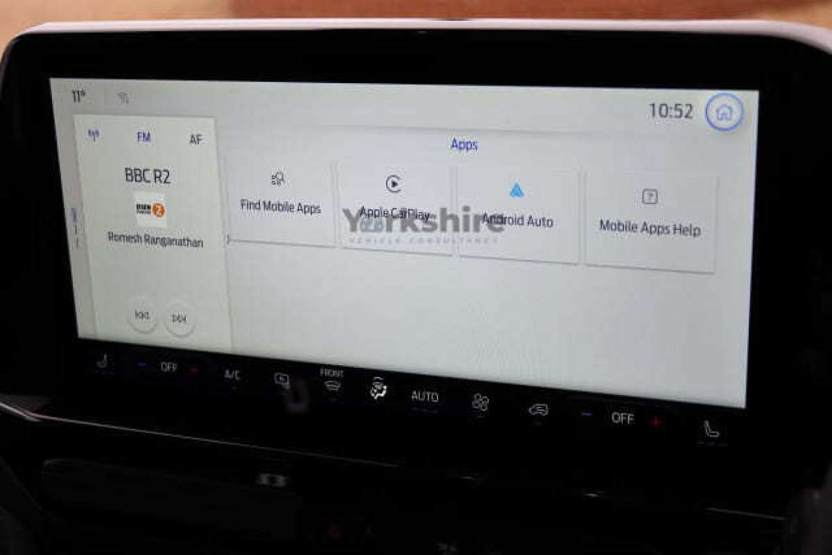 This is the Transit Custom 320 L1H1 232PS PHEV Sport Van vehicle.